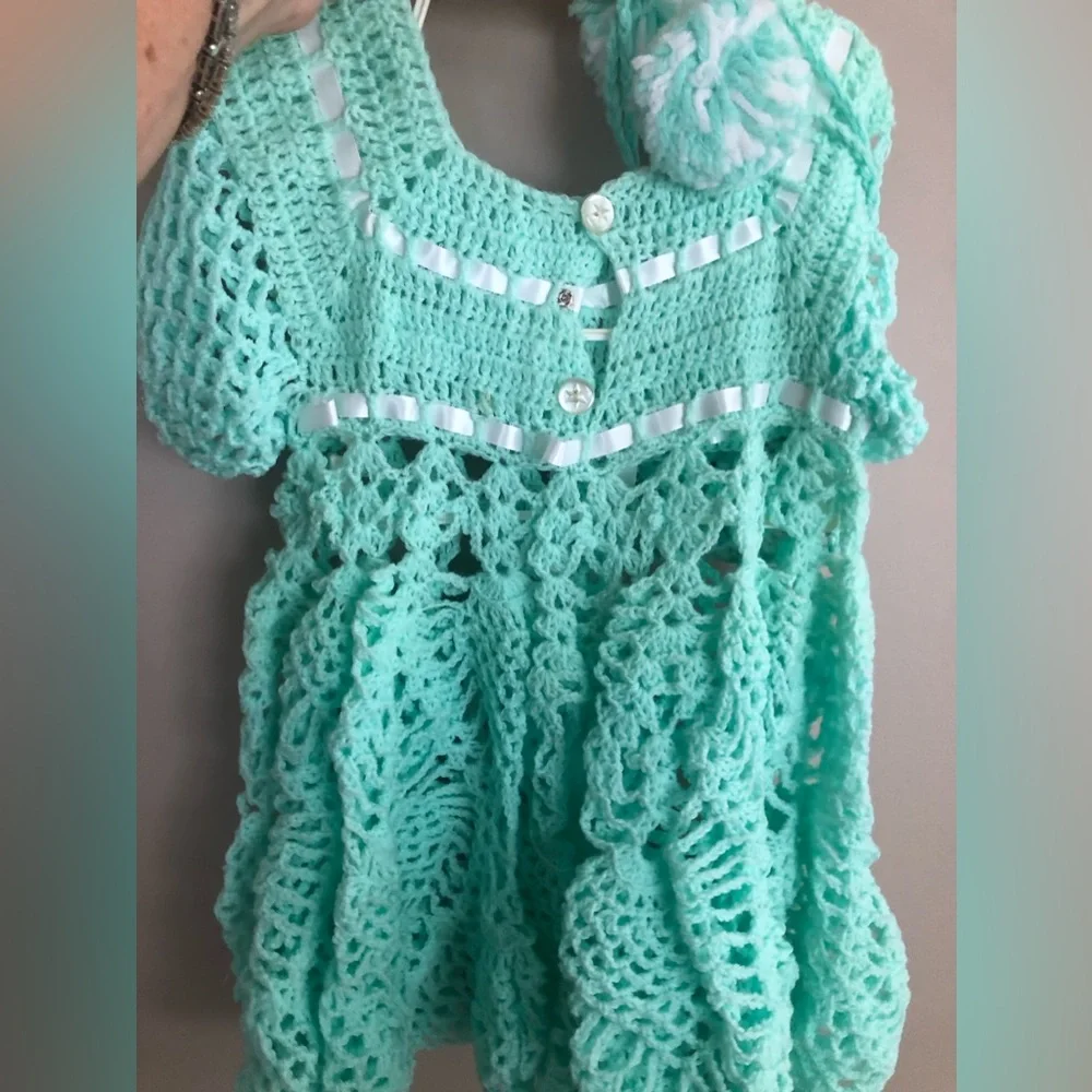 Vintage Handmade Crochet Mint Green Dress & Bonnet   Approx size 2